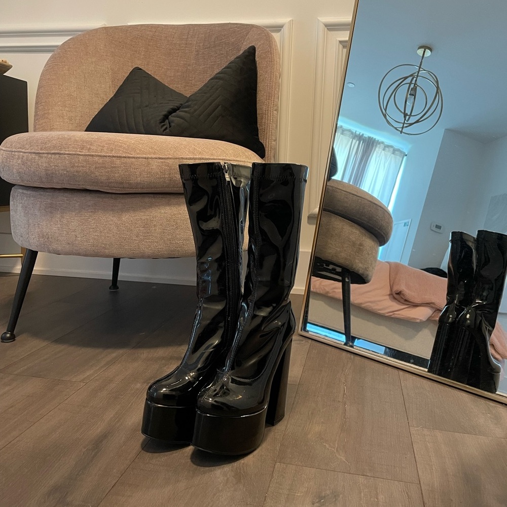 Milanoo Platform Chunky Heel Mid Calf Boots Patent Leather Size: US 5.5 BLACK